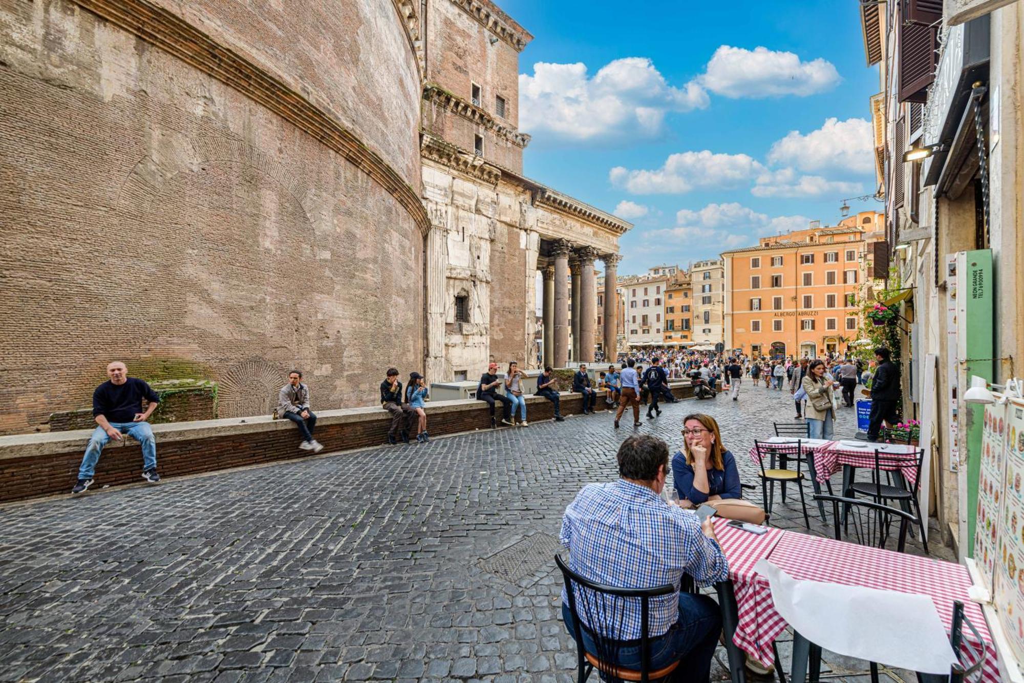 Deluxe Apartments Pantheon Rome Exterior photo